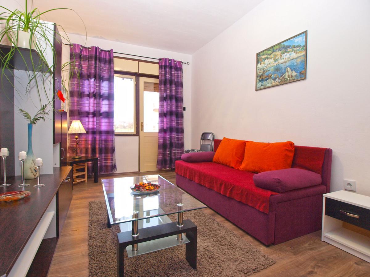 Apartment Luciano 1540 Pula Exterior photo